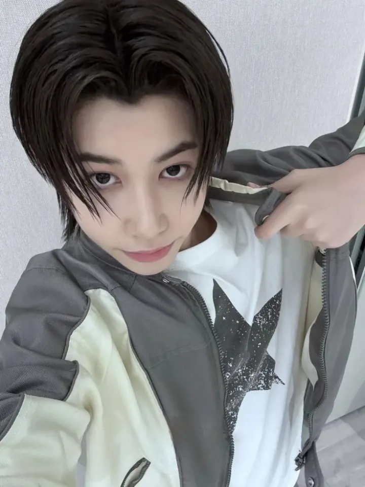 Louis ( หลุยส์ )