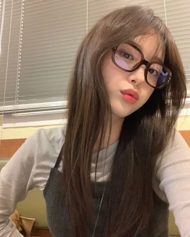 แว่นมานี่มา