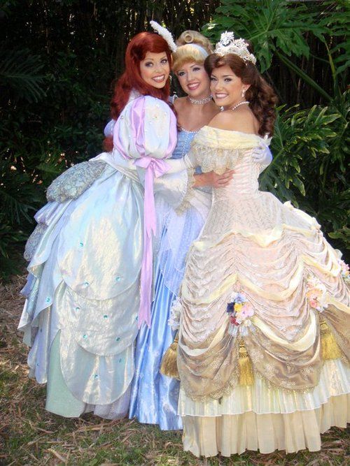 when you are the child of a disney princess เมื่อคุณเป็นลูกของเจ้าหญิงดิสนีย์