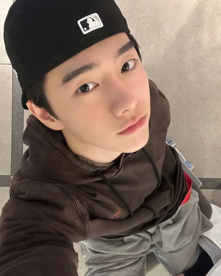 ลูกค้าที่สอง: ขอแบบเจลบอยครับพี่ พอดีดูแล้วติดแล้วก็อยากทำขึ้นมาเลย