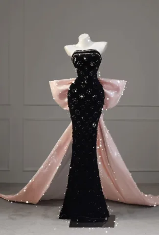 A bold outfit that breaks royal traditions