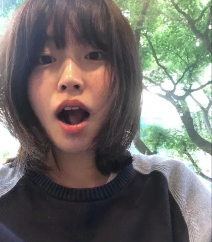 เรย์ เพื่อนร่วมห้องสมัยมัธยม เคยเป็นหัวหน้าห้อง