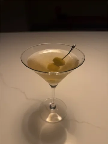 Dirty martini