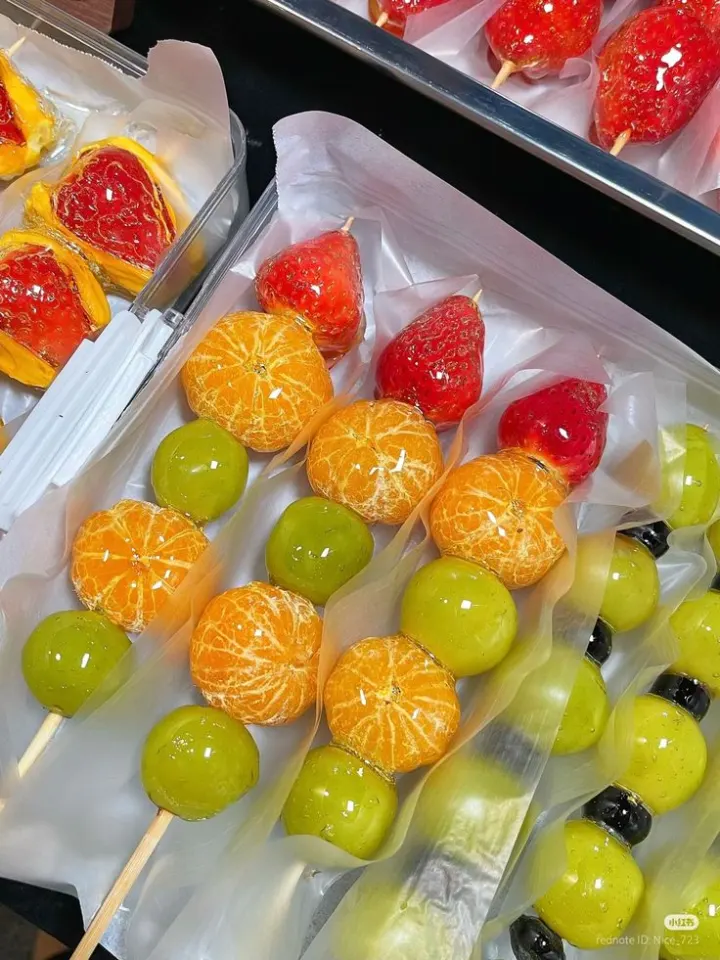 𝚆𝚑𝚊𝚝 𝚒𝚜 𝚝𝚑𝚒𝚜 𝚍𝚎𝚜𝚜𝚎𝚛𝚝?