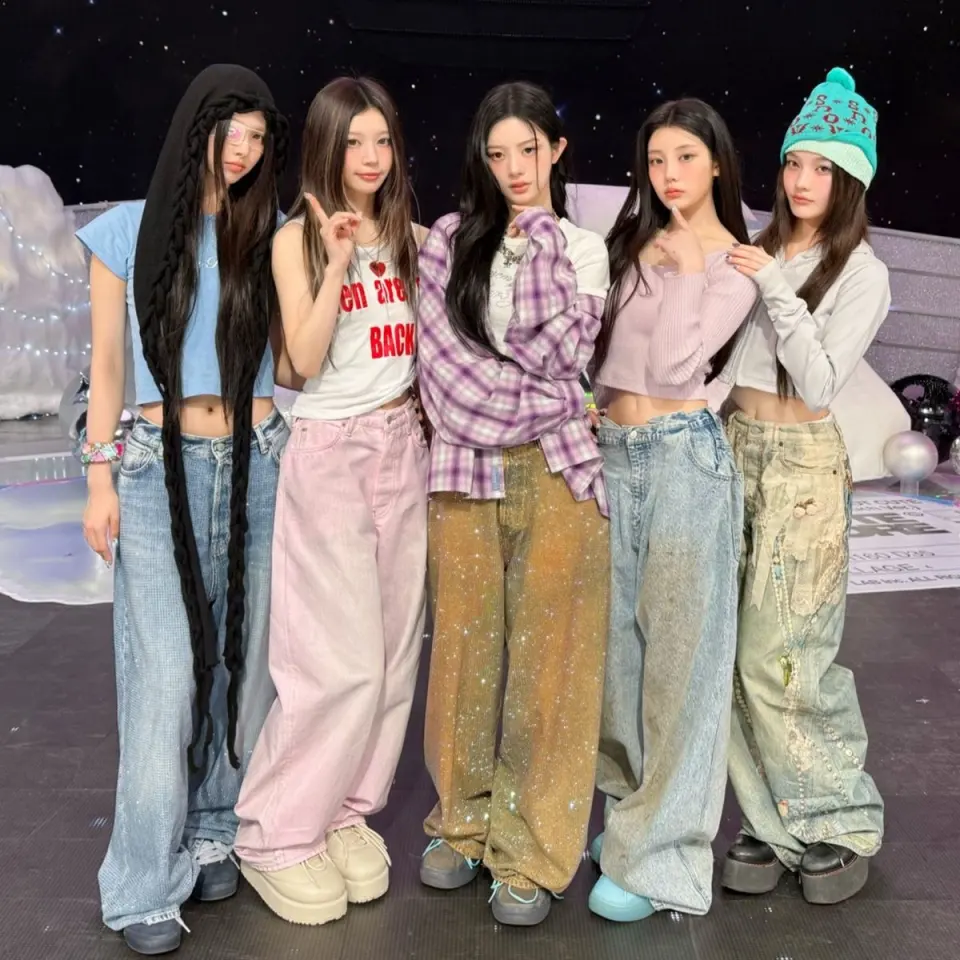 เลือก ชุด/ผม ให้เข้ากับสมาชิกคนอื่น