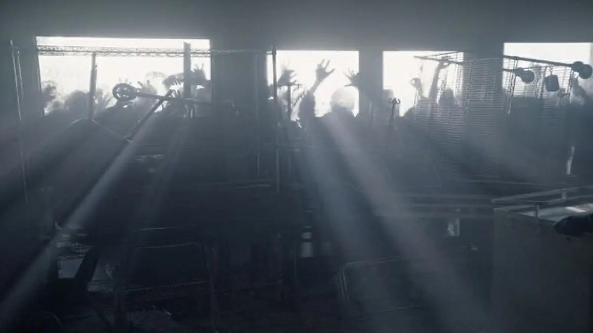 zombie apocalypse !! 🧟&zwj;♀️🤘🏿 ( Pt. 1 )