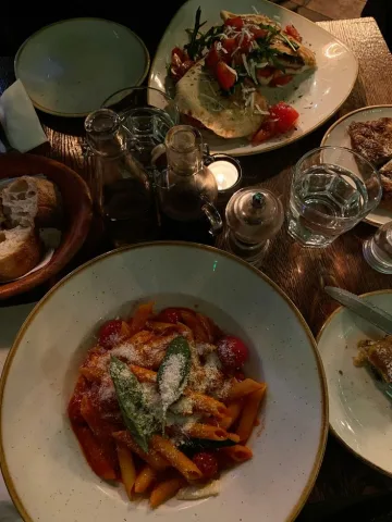 (คนที่เลือกอิตาลี)