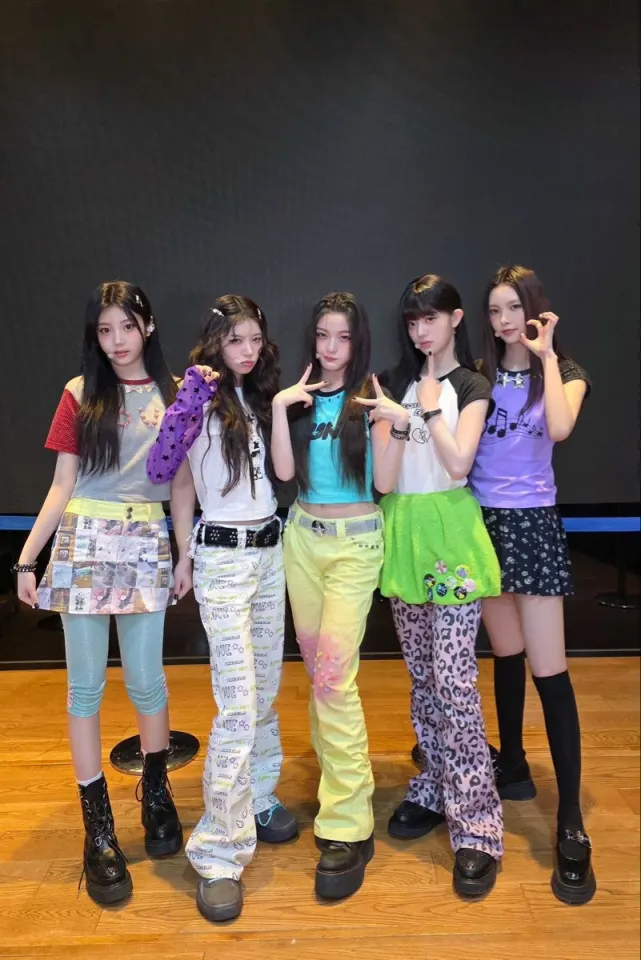 เลือก ชุด/ทรงผม ให้เข้ากับสมาชิกคนอื่น