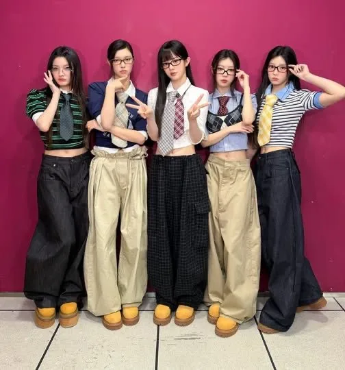 เลือก ชุด/ทรงผม ให้เข้ากับสมาชิกคนอื่น