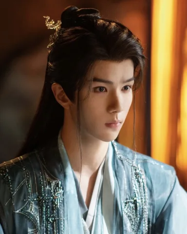 แม้มิได้ถือดาบในมือ แต่สามารถสั่นคลอนผู้คนได้ด้วยเพียงวาจา