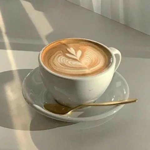 กาแฟหอมๆกับลาเต้อาร์ทที่สวยงามของคุณ