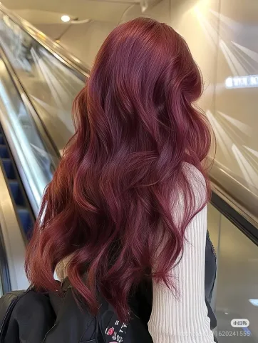 สีเเดงเชอร์รี่