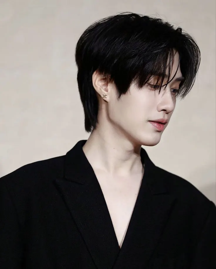 คนนี้ใคร