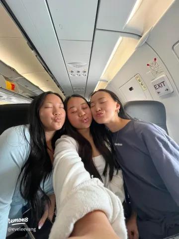 ถ่ายรูปเผื่อเอาลงไอจี