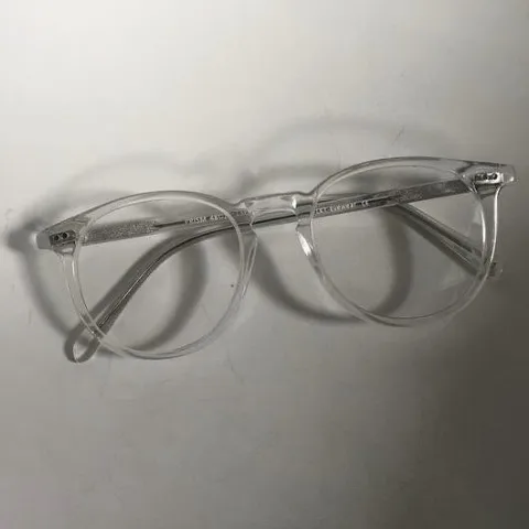 Blue light glasses