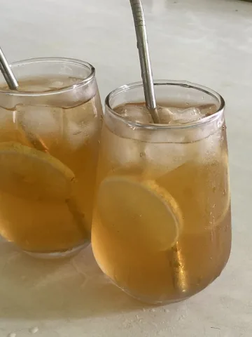 Lemon tea