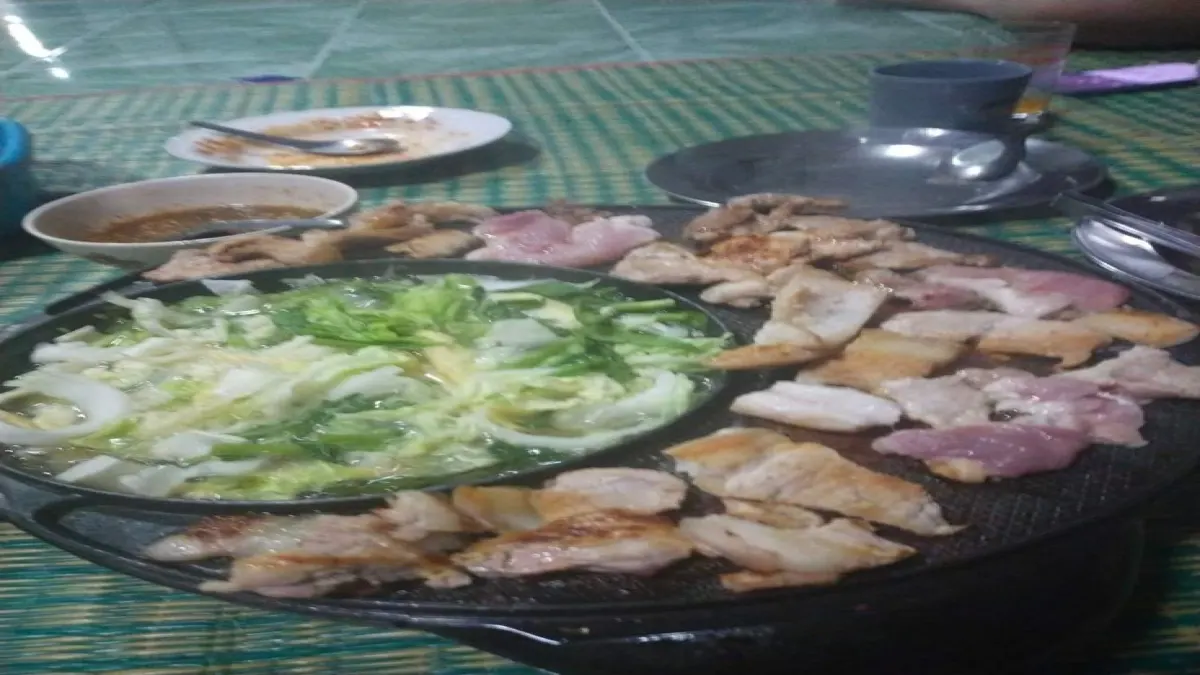 กฎการกินหมูทะตอนเที่ยงคืน