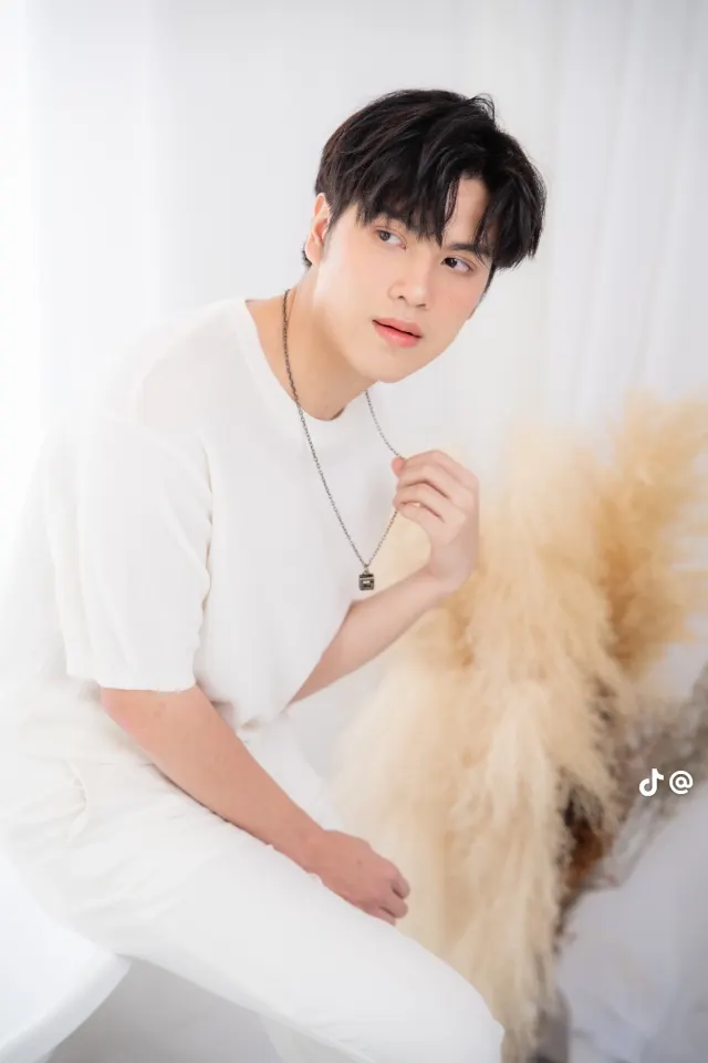 คนนี้เป็นใคร