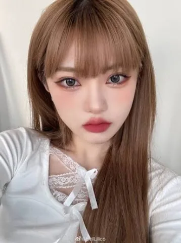 เอ๋ยย28y