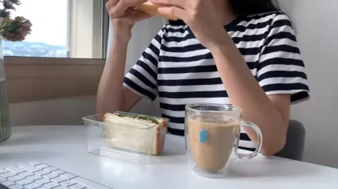 eatin some sh
