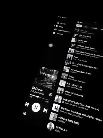 ฟังเพลง🎧