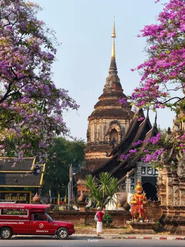 Wat Lok Moli🛕
