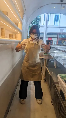 เพื่อนสนิทคุณ ตลก เป็นกันเอง ซื่อสัตย์ แค่กัดกับคุณบ่อยๆ