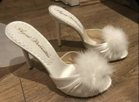 25 $
