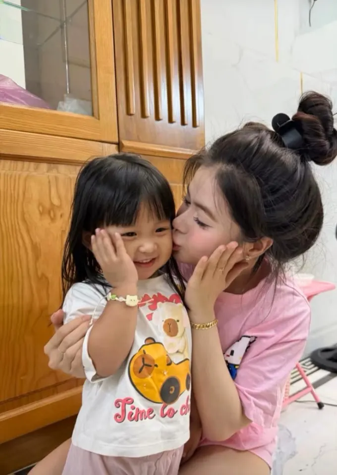 ถึงเวลาทำความสะอาดและดูแลตัวเองในห้องน้ำ เจ้าตัวเล็กอยากมีส่วนร่วมด้วย คุณจะ...
