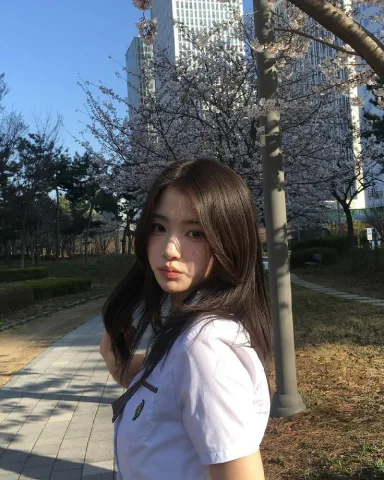 유나 ยูนา