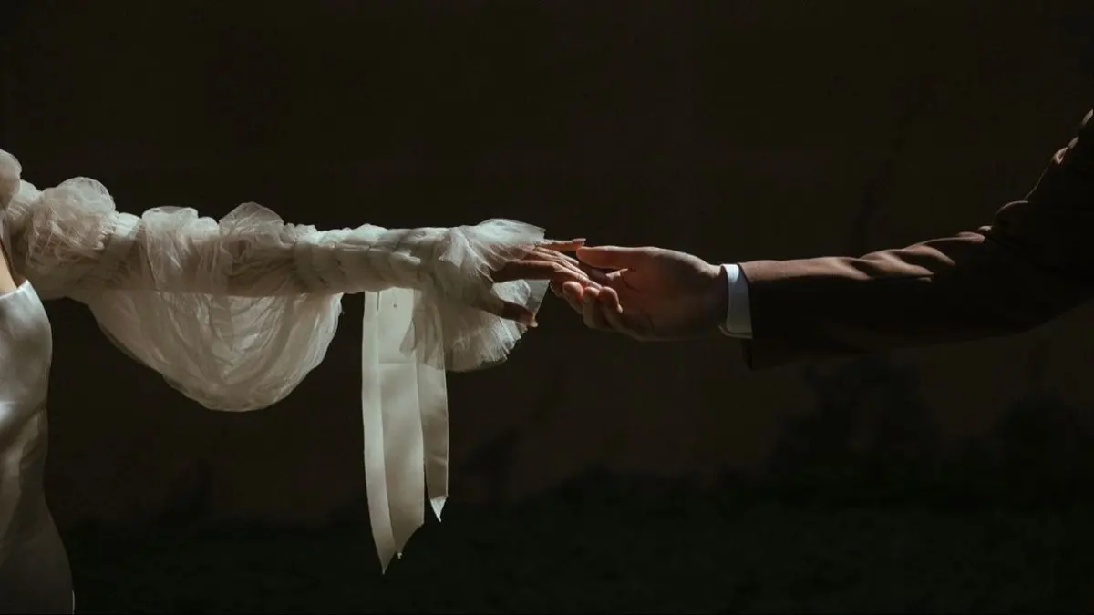 𝑰𝒇 𝒀𝒐𝒖 𝑾𝒆𝒓𝒆 𝑭𝒐𝒓𝒄𝒆𝒅 𝒕𝒐 𝑴𝒂𝒓𝒓𝒚 𝒂 𝑩𝒖𝒔𝒊𝒏𝒆𝒔𝒔𝒎𝒂𝒏 💍