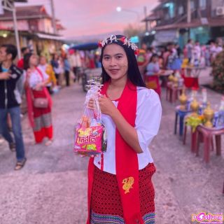 อัลบั้มของ May May zaza