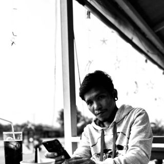 อัลบั้มของ เรื่องมันเศร้า เดี๋ยวเล่าให้ฟัง