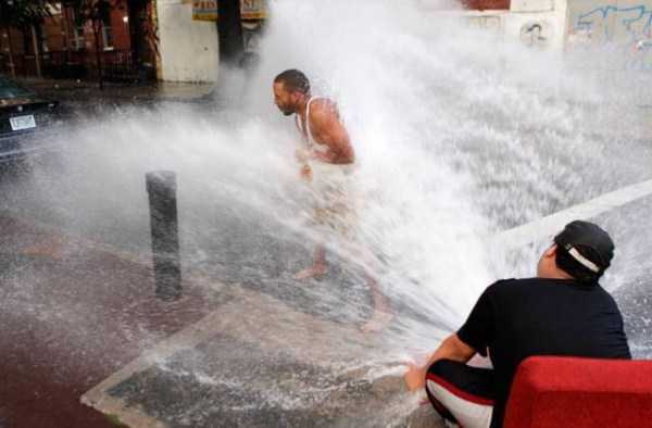 ภาพตลกเพื่อเตรียมพร้อมสำหรับฤดูร้อน