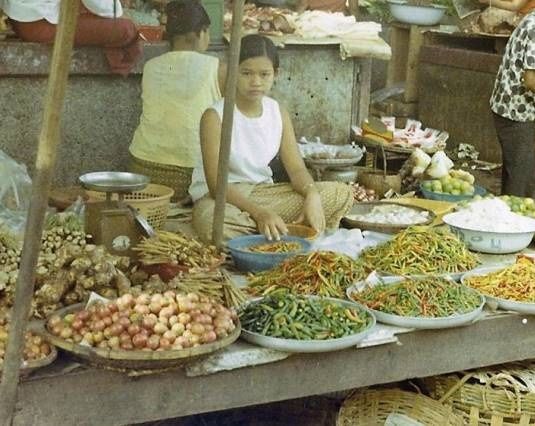 หาดูยาก!! ภาพ “สังคมไทย” เมื่อ 50 ปีที่เเล้ว!! คนที่ในสมัยนี้อาจลืมไปหมดเเล้วเเน่นอน!!