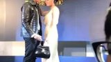 (คลิป) เจนี่ เทียนโพธิ์สุวรรณ โชว์สปิริตความสตรองเดินแบบ คู่ เจมส์ มาร์ แบรนด์ Bangkok Bootery
