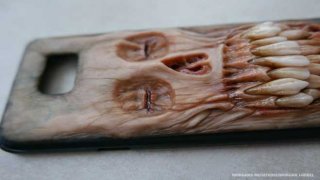 ซักอันมั้ย! เคสมือถือสุดสยอง แหวกแนวจนขนลุก