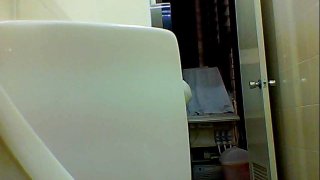 เตือนภัย!! มีกล้องแอบถ่ายกระจู๋!! จากห้องน้ำชายคณะแพทย์จากมหาลัยแห่งหนึ่ง