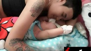 #เปิดใจแม่ทอม !! ขอเพียงได้ลูกหนูคืน หลังเมาเสียท่าตั้งท้อง ถูกเกย์หนุ่มลวงทำดี สุดท้ายขโมยลูกไป