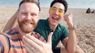 &ldquo;เขื่อน เคโอติก&rdquo; รักแฮปปี้ โพสต์ภาพลงในอินสตาแกรมมอบแหวนแทนใจให้แฟนหนุ่ม ลุ้นทำเซอร์ไพรส์ขอแฟนหนุ่มแต่งงานเตรียมสละโสด!