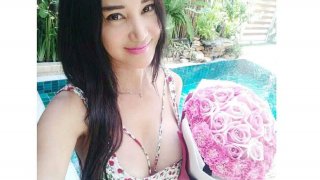 ซึ้งมาก เมื่อ เปิ้ล ไอริณ งานเพลงให้แม่ของเธอ