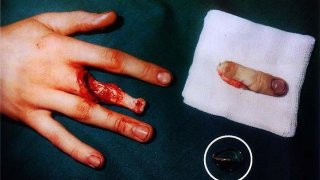 "แหวน" คนชวนใส่แหวน คนใส่แหวน คนเอาออกให้ !!