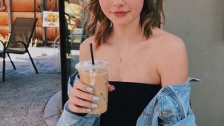 อัพเดตแฟชั่นสายฝอ เสื้อแจ็คเก็ตยีนส์ สุดเท่ ใส่กับอะไรก็ดูดี