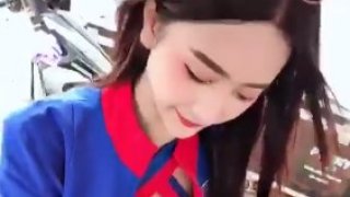 ฮือฮา แม่ค้าสาวมอเตอร์ไซค์พ่วง ตำบักหุ่งอย่างแซ่บ