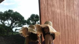 เซ็กซี่ขยี้ใจ!! &ldquo;ยิปซี คีรติ&rdquo; โชว์อึ๋มในชุดว่ายน้ำ อวดบั้นท้าย สุดแซ่บ