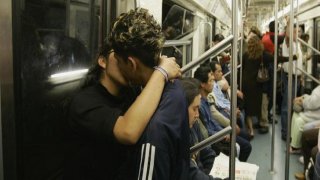 แม็กซิโกออกกฏหมายใหม่ คนสามารถมีเซ็กซ์ในที่สาธารณะได้ ไม่ผิดกฏหมาย