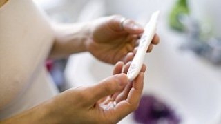 OMG!!! คู่รักจีนไม่มีลูกสักที ทั้งที่พยายามกันมาโดยตลอด เงิบ พบสุดท้ายเสียบผิดรู