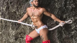 อลังการค่ะ!! เน็ตไอดอลฟิลิปปินส์ บึกล่ำ !! ตะลุยไทย โชว์ลีลาหวิวกลางสาธารณะ