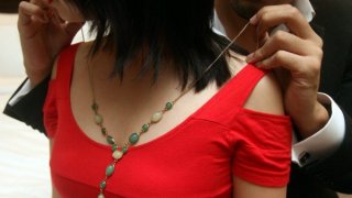 ตั้งใจเปิดตัวแฟนสาว พาไปทานข้าวกับพ่อแม่ โป๊ะแตก "แฟนเป็นเมียน้อยพ่อ"...