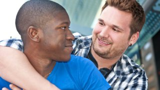 ทำไมเกย์และไบที่มีเซ็กส์ทางทวารหนักจึงไม่เยอะกว่านี้?